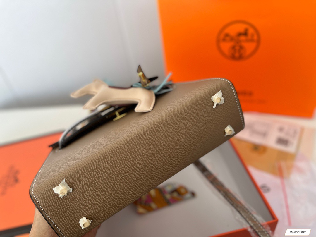 3847 Hermes$72 gallery