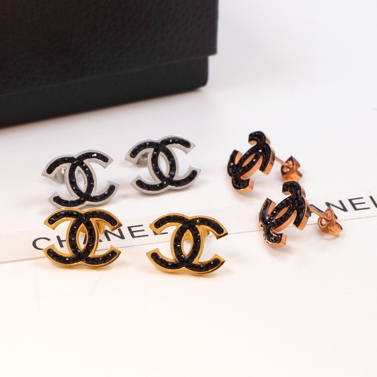3853 $15 [Chanel] Black diamond earrings gallery