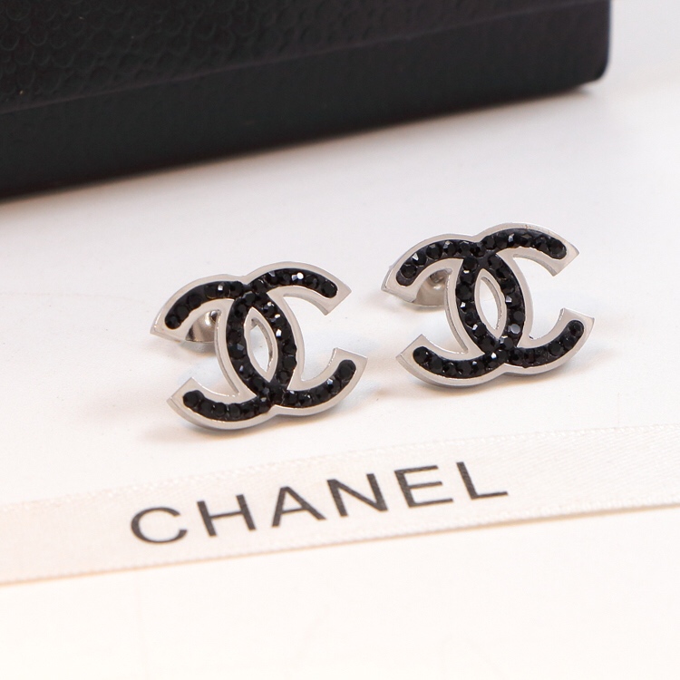 3853 $15 [Chanel] Black diamond earrings gallery