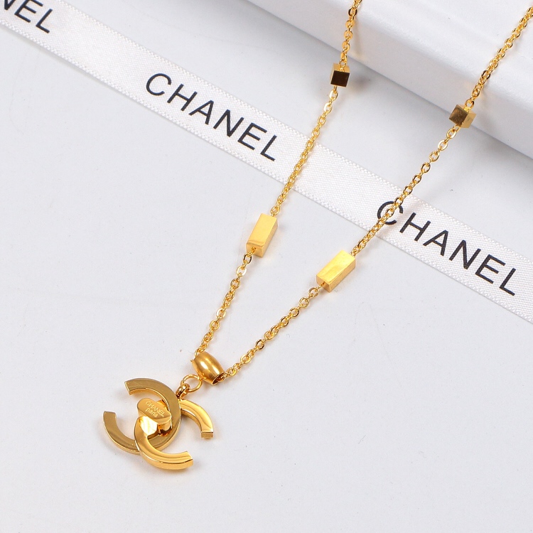 3861 $23 Chanel necklace gallery