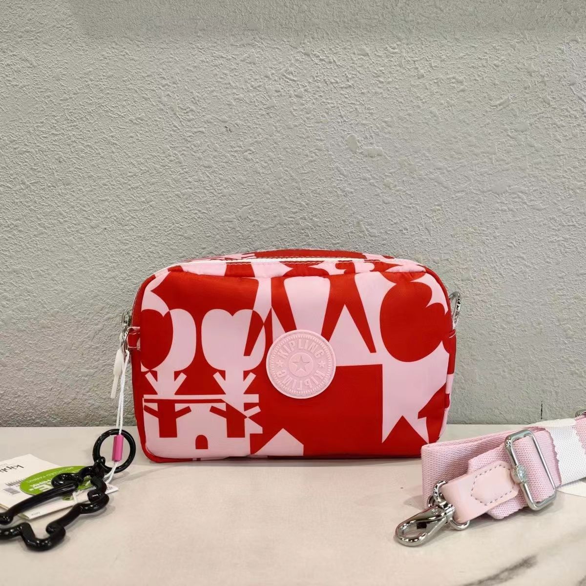 3869 Kipling$30 gallery