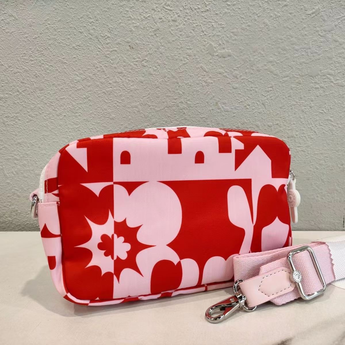 3869 Kipling$30 gallery