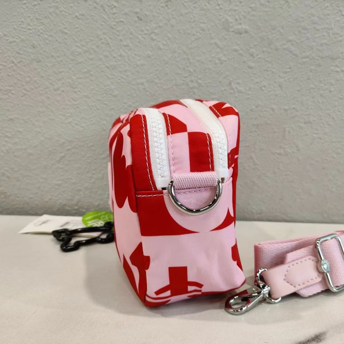 3869 Kipling$30 gallery