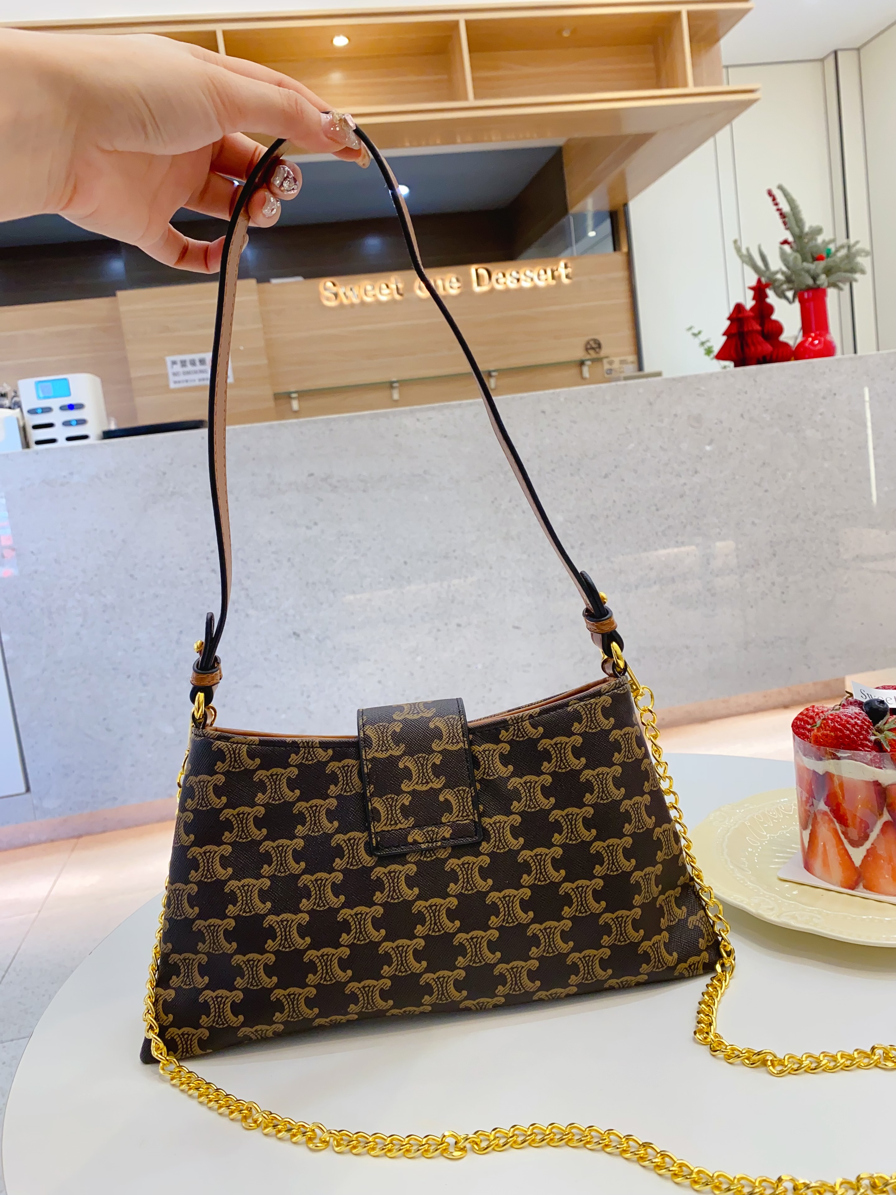 3910 Celine$35 gallery