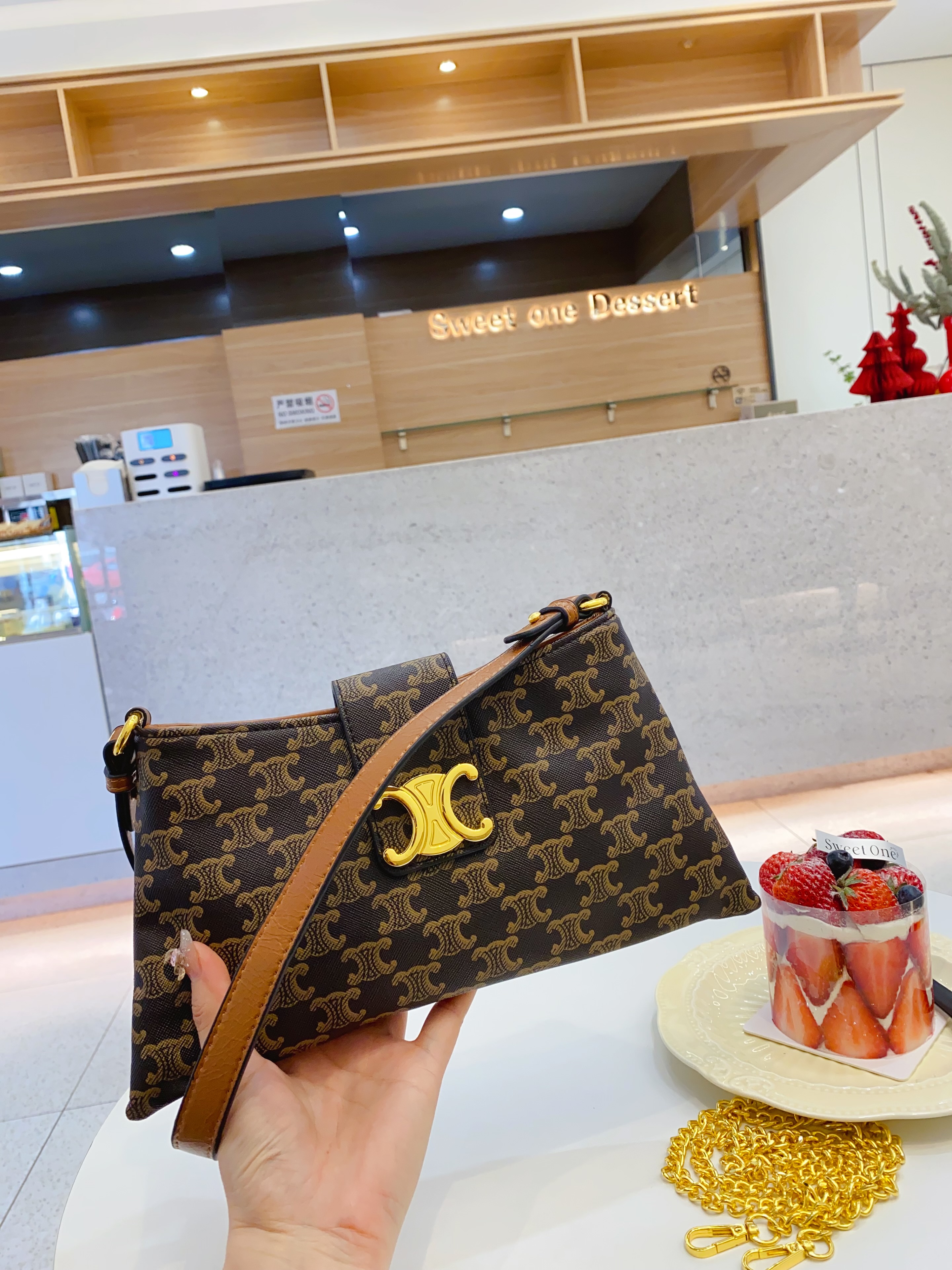 3910 Celine$35 gallery