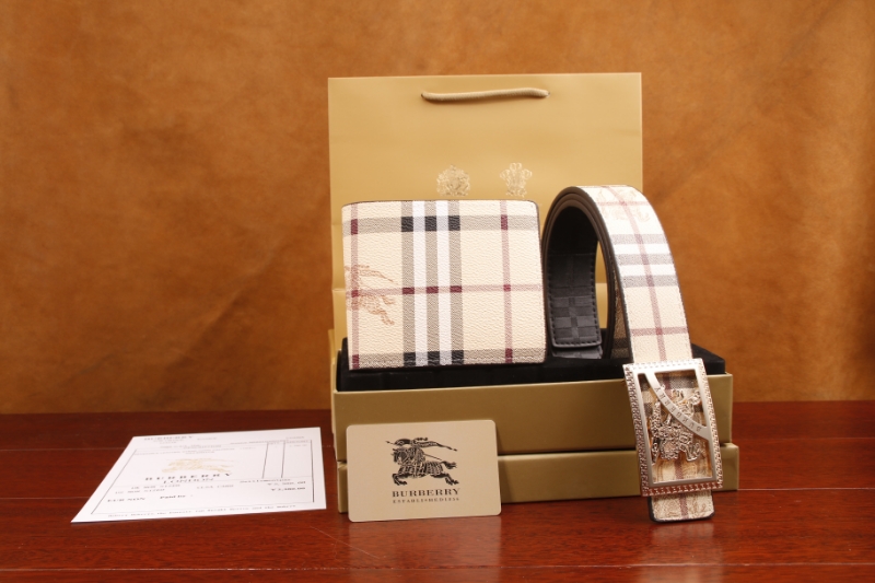 3924 Burberry$30 gallery