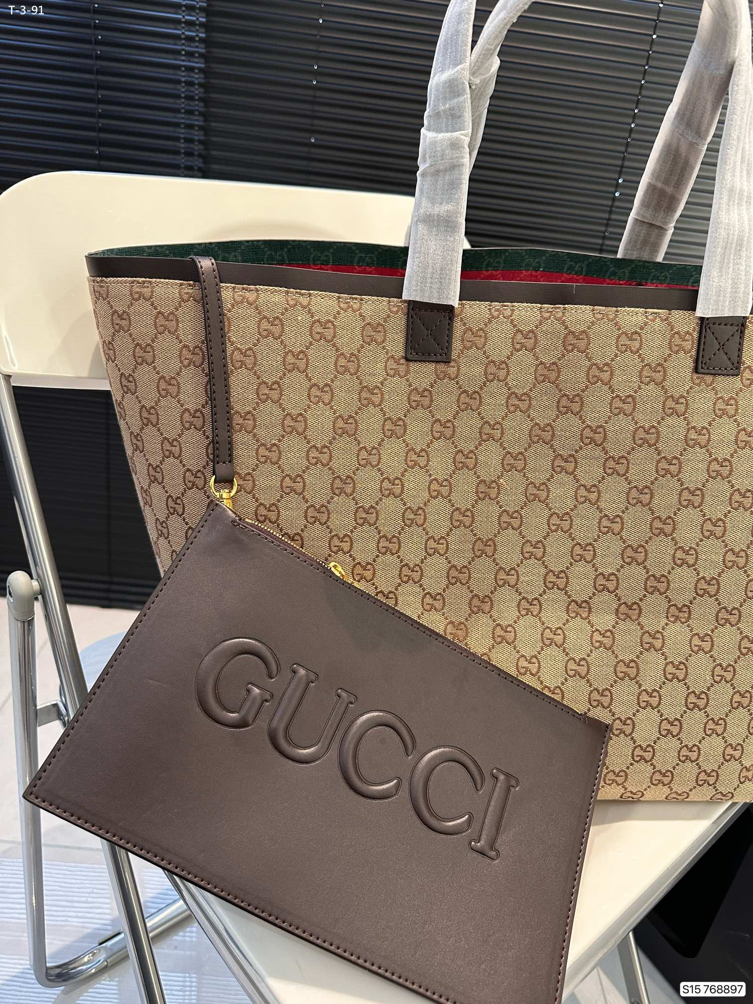 3952 Gucci$65 gallery