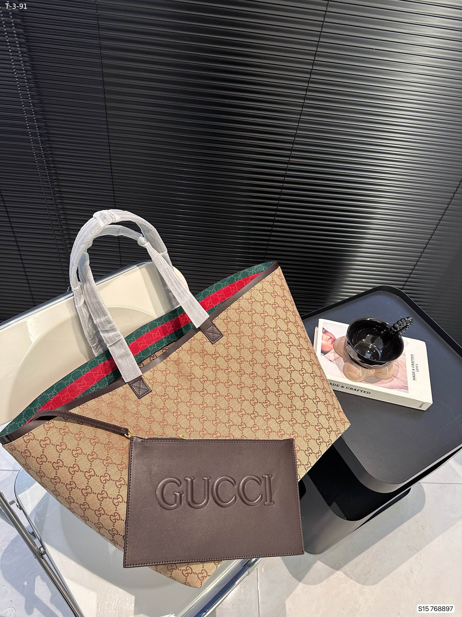 3952 Gucci$65 gallery