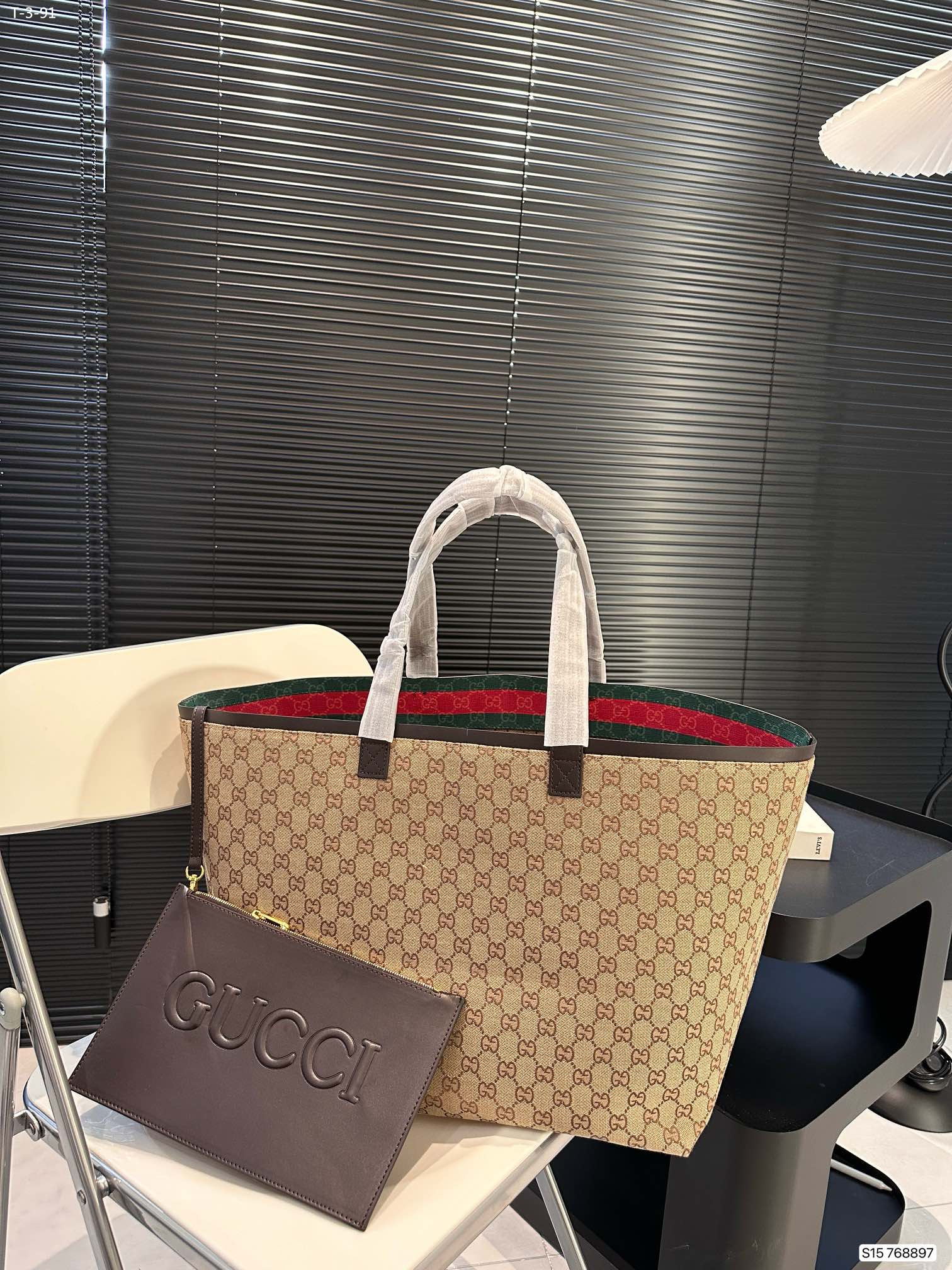 3952 Gucci$65 gallery