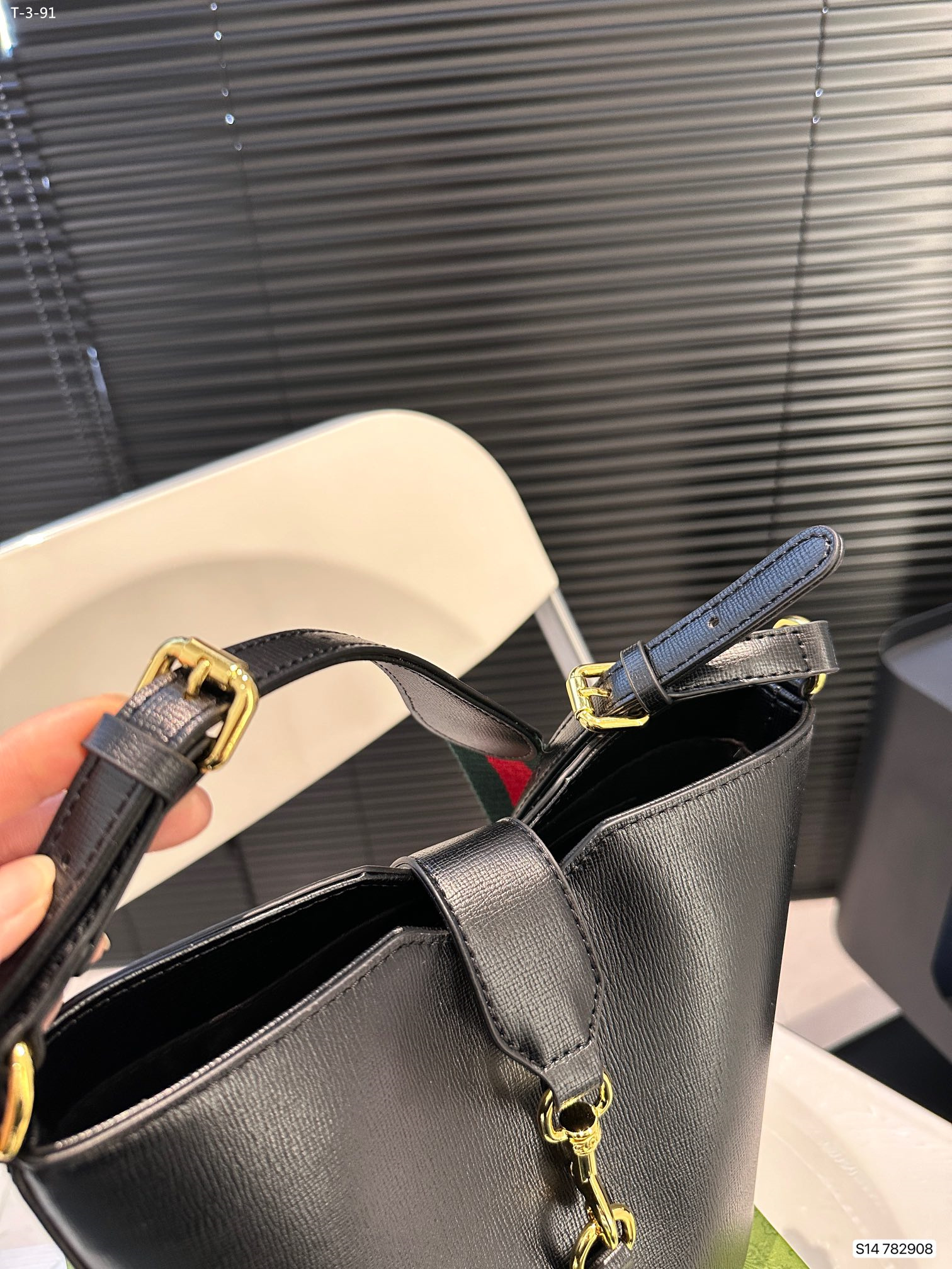 3953 Gucci$62 gallery