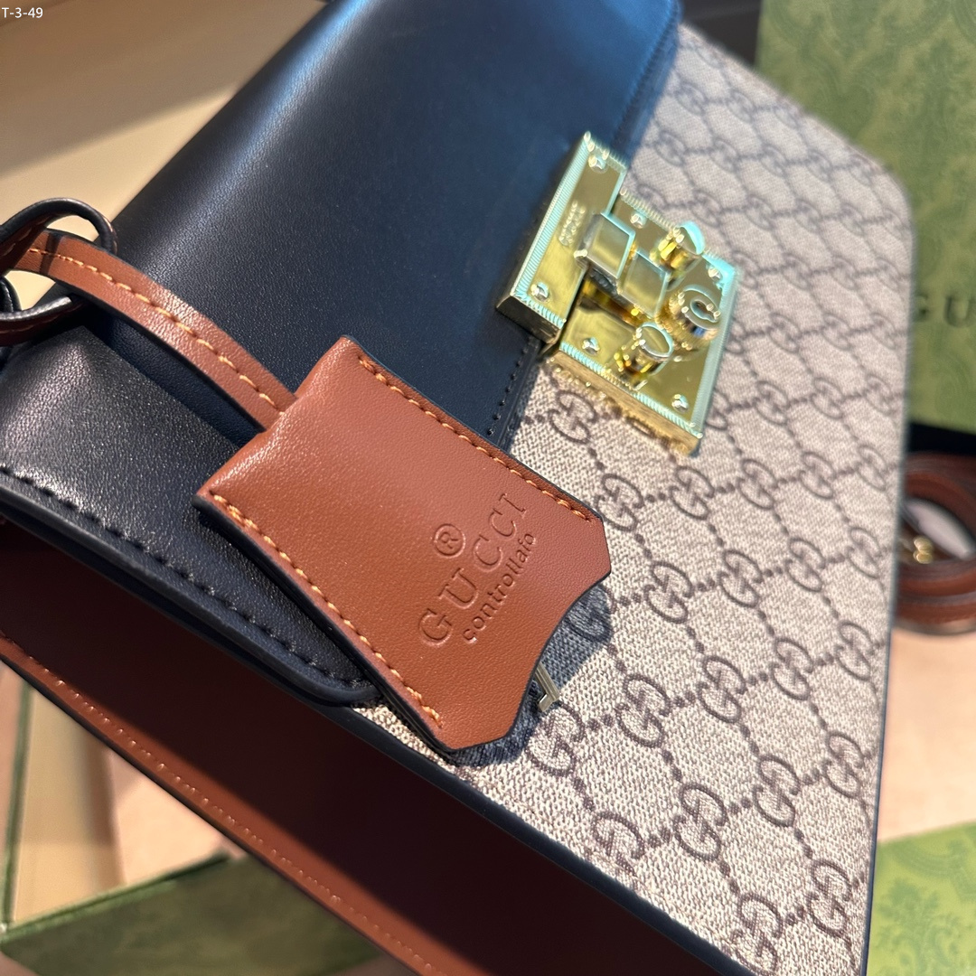 3955 Gucci$65 gallery