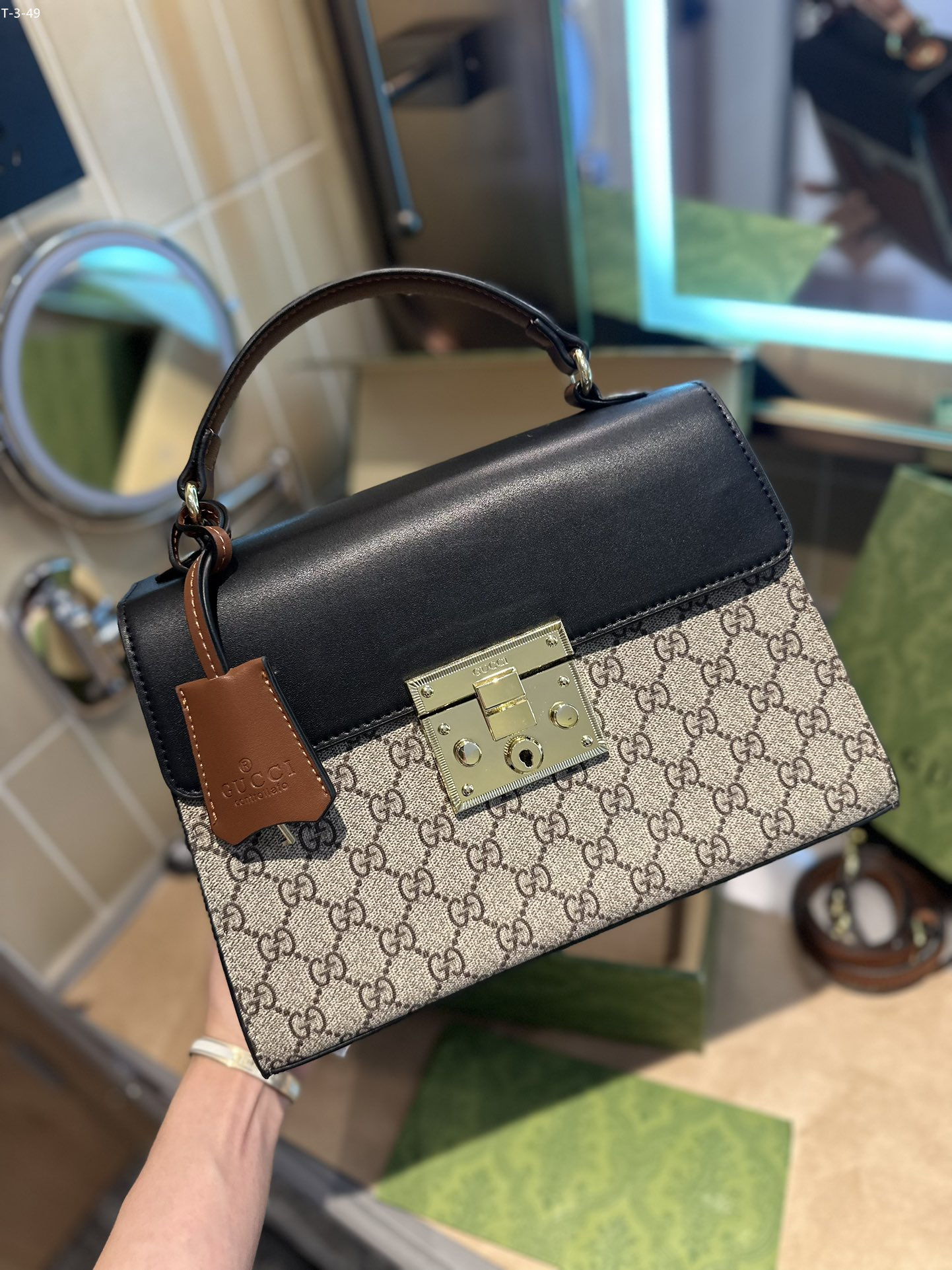 3955 Gucci$65 gallery