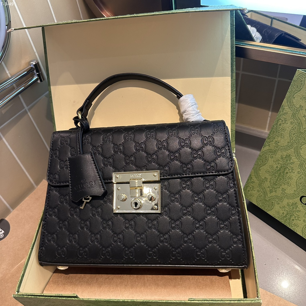 3955 Gucci$65 gallery