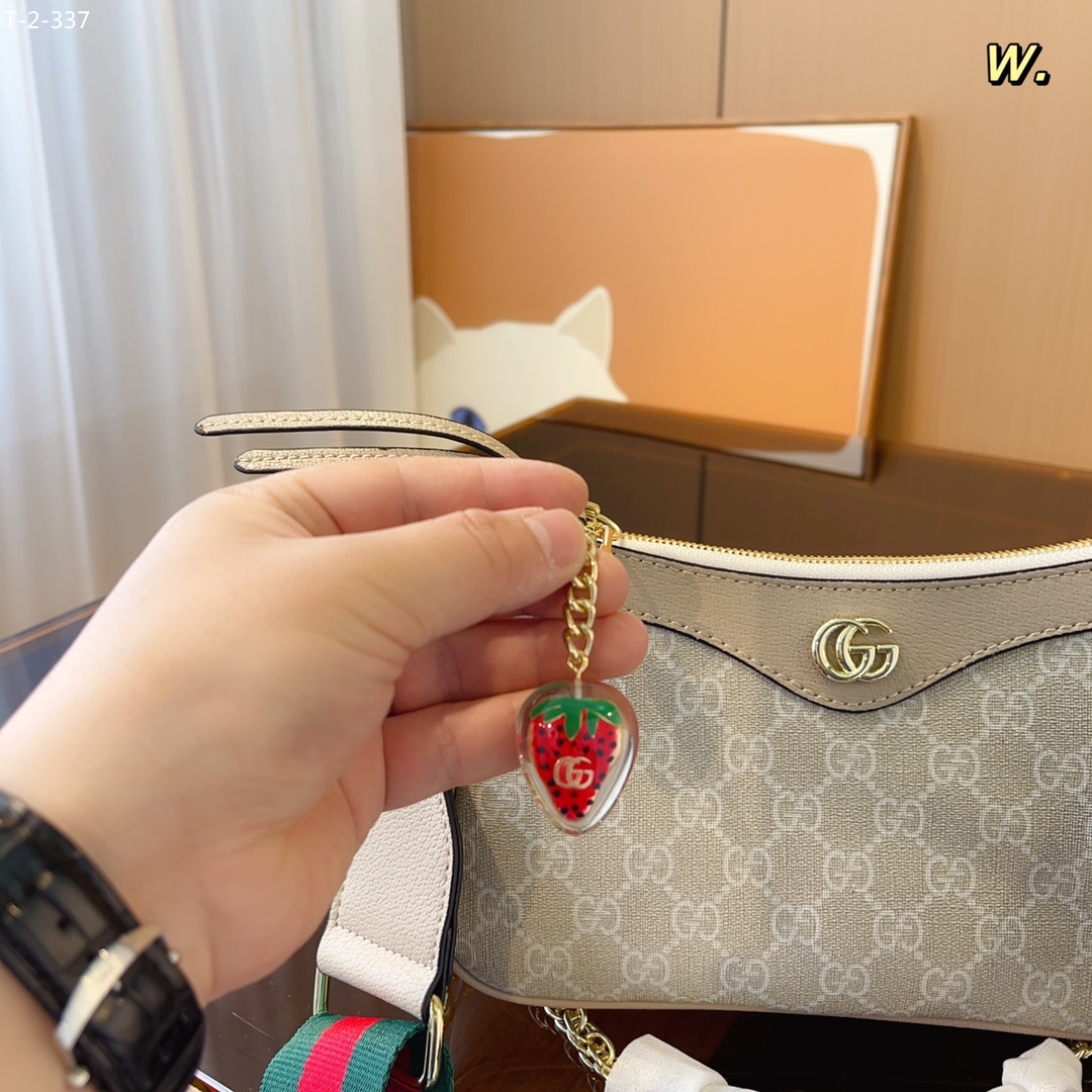 3956 Gucci$62 gallery