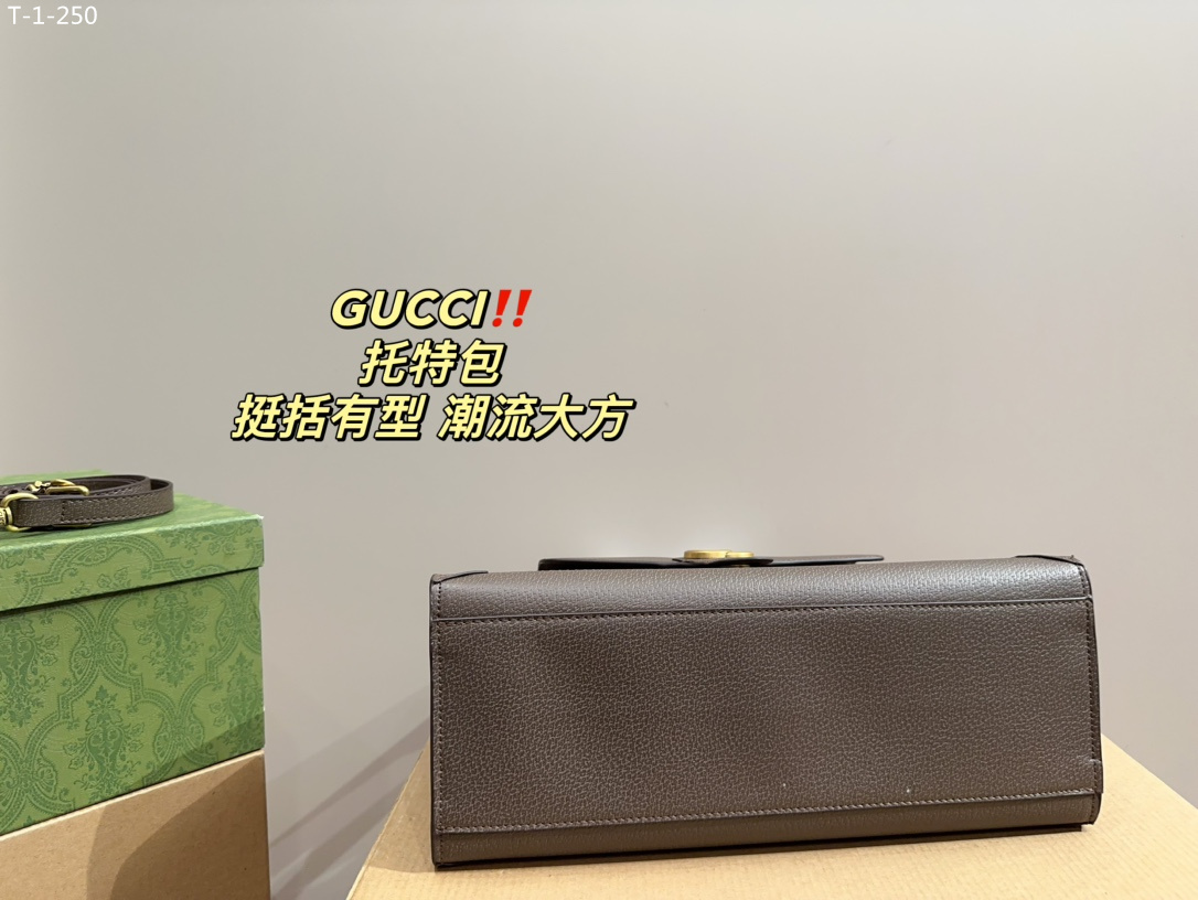 3959 Gucci$70 gallery