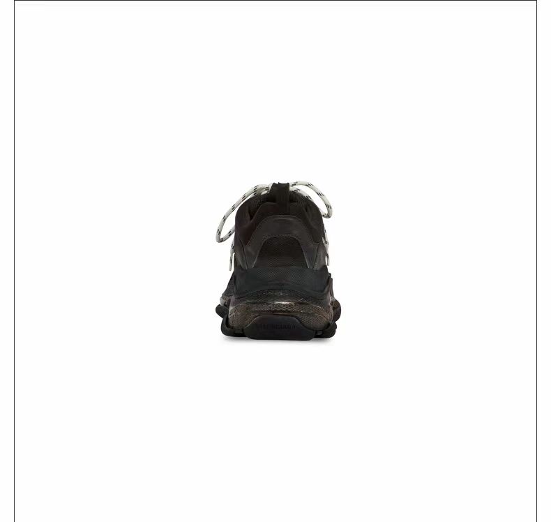 3992 BALENCIAGA$85 gallery