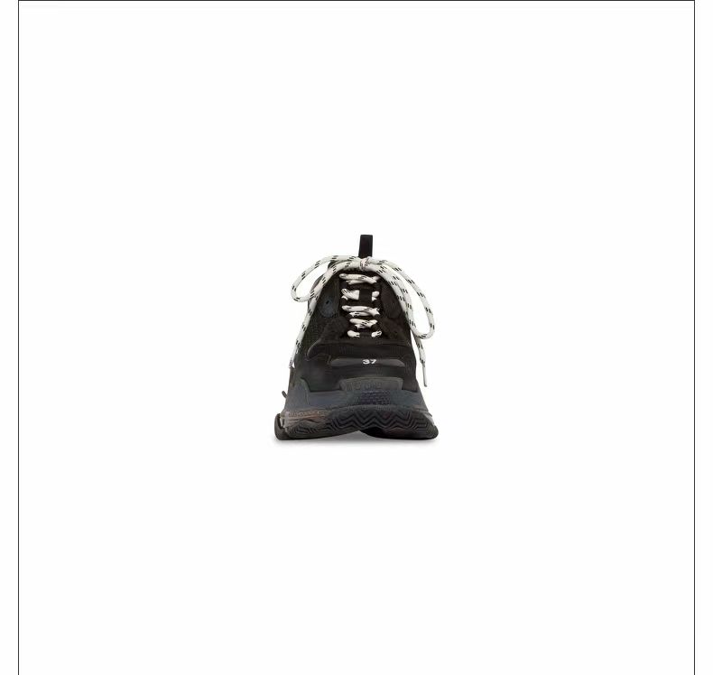 3992 BALENCIAGA$85 gallery