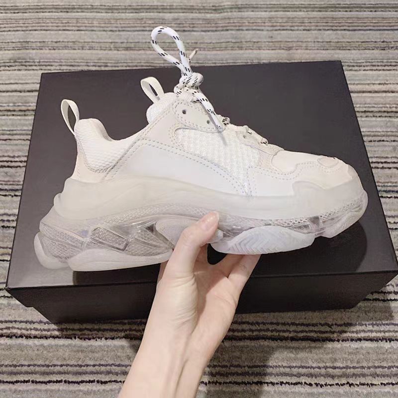 3992 BALENCIAGA$85 gallery
