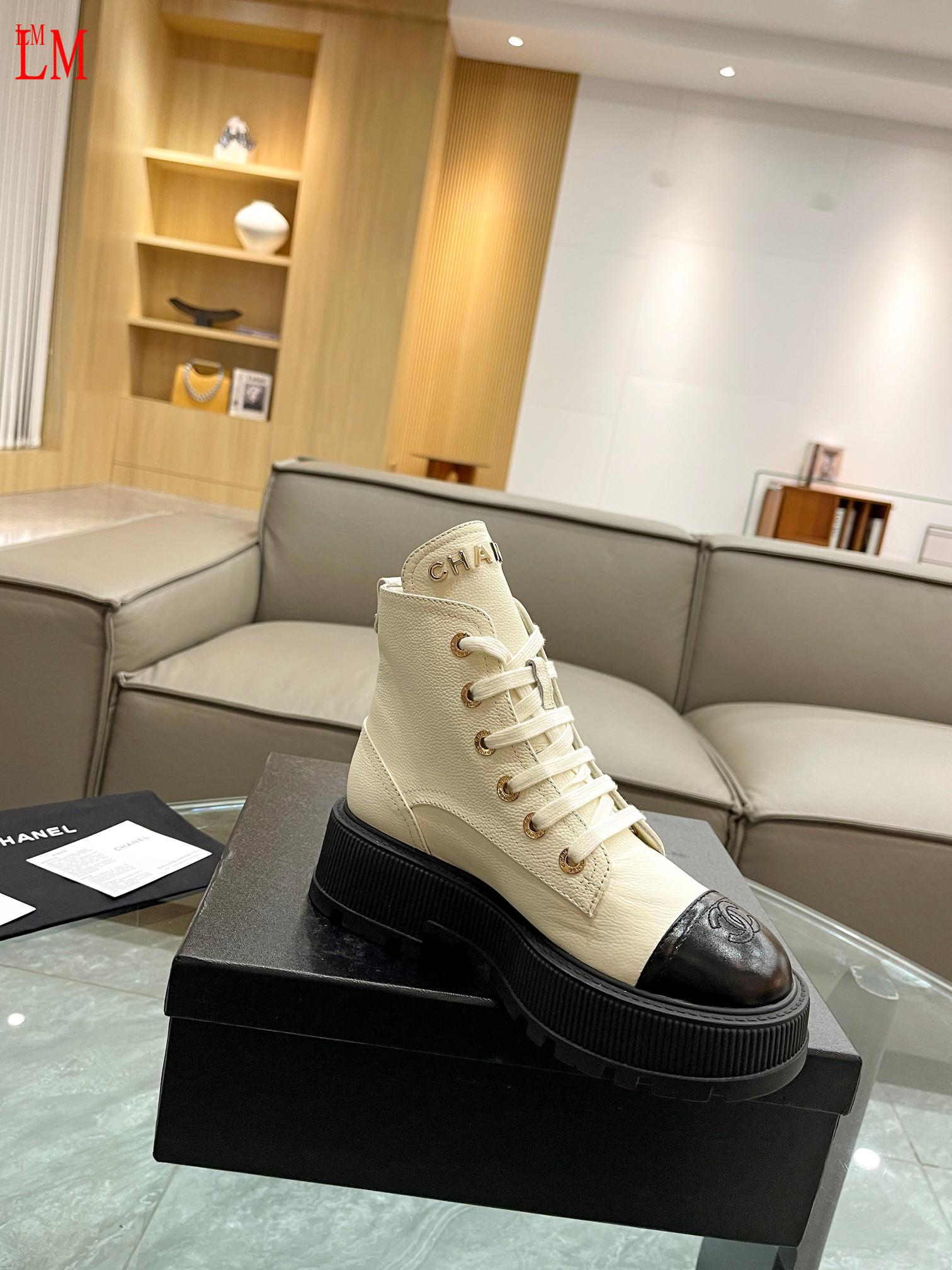 3998 Chanel$78 gallery