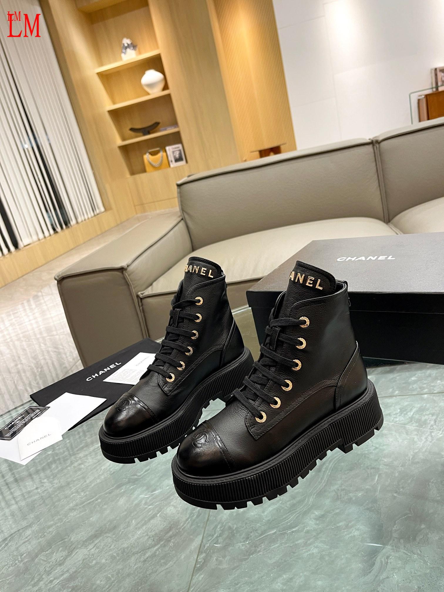 3998 Chanel$78 gallery