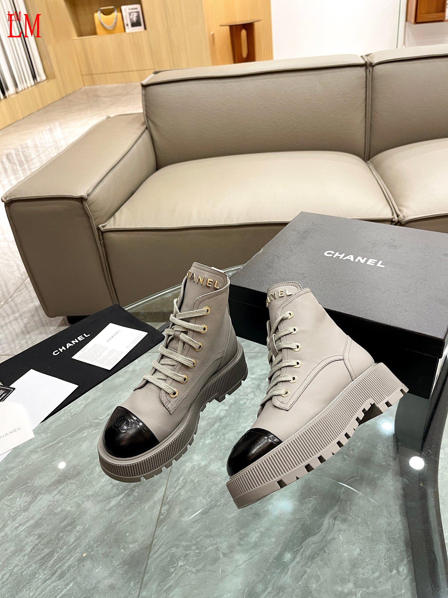 3998 Chanel$78 gallery