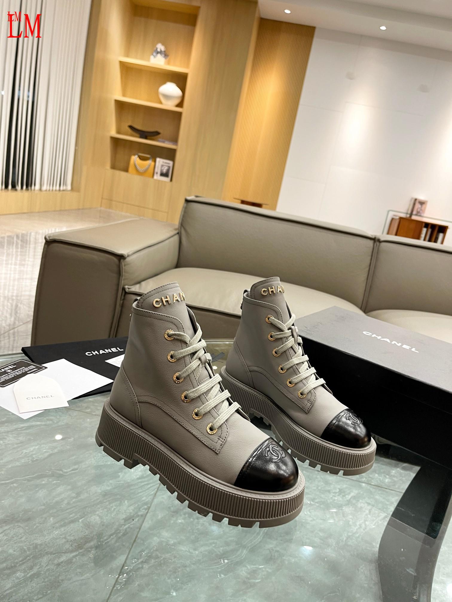 3998 Chanel$78 gallery