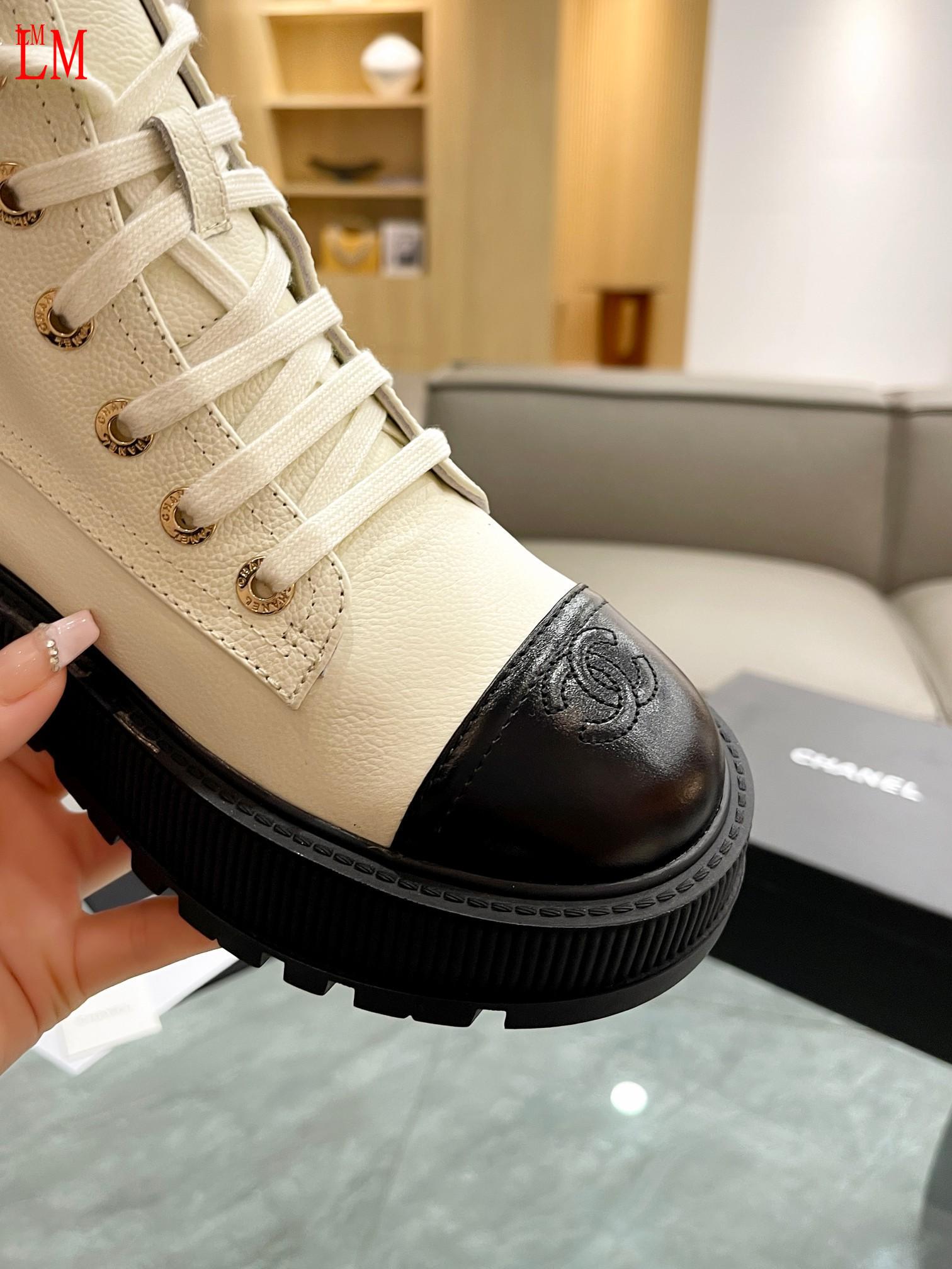 3998 Chanel$78 gallery