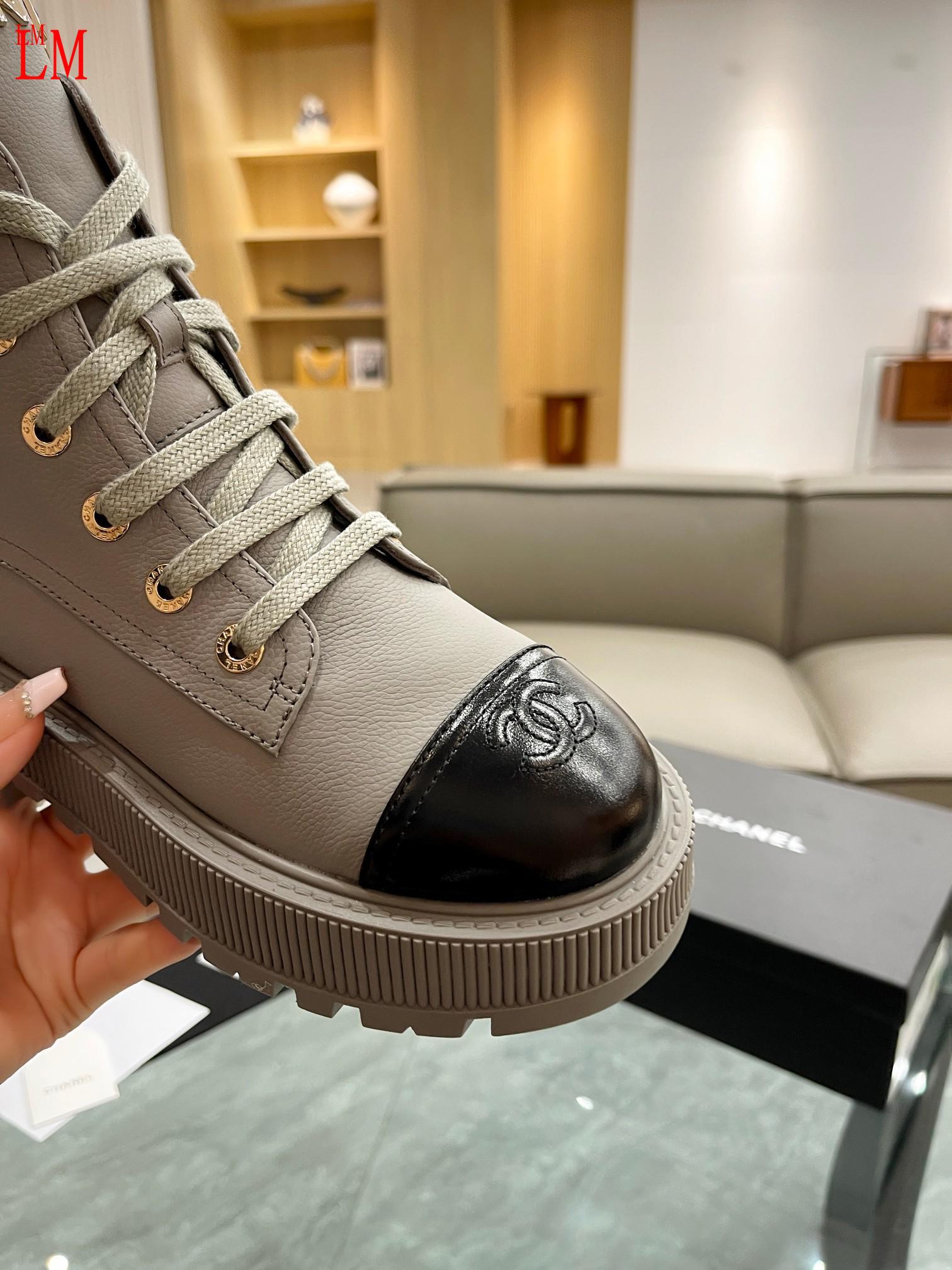 3998 Chanel$78 gallery