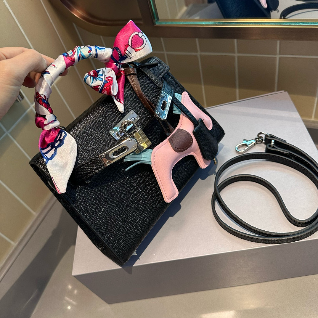 510 Hermès$68 gallery