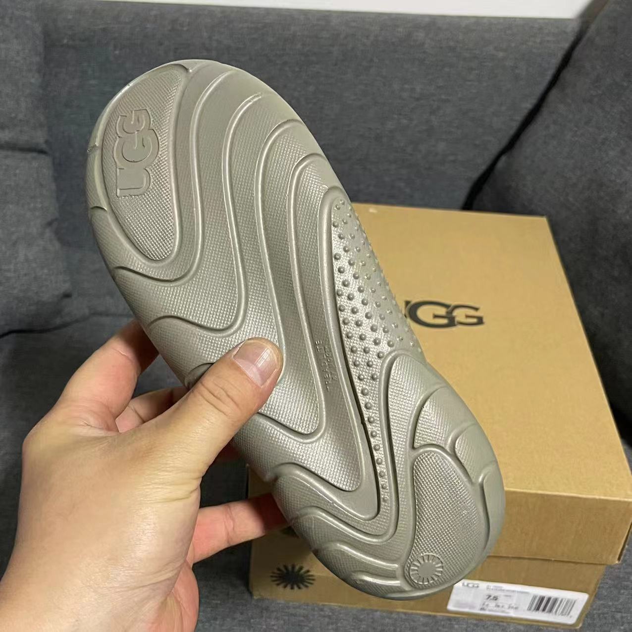 515 UGG $68 gallery
