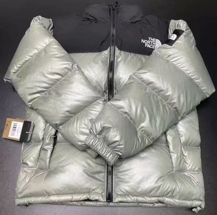 51551 The North Face$118 gallery