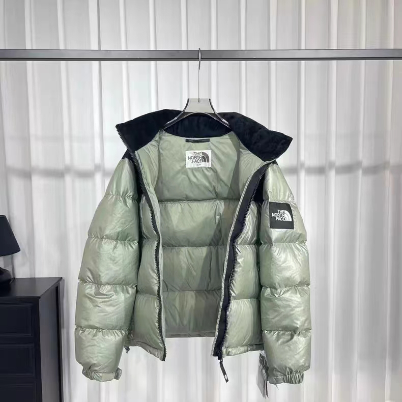 51551 The North Face$118 gallery