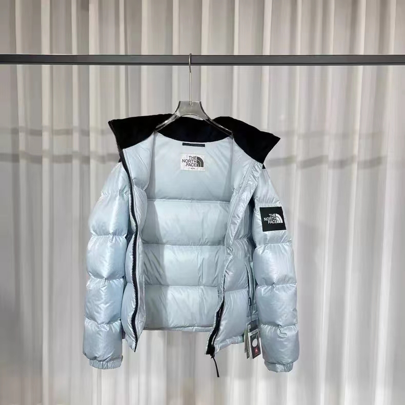 51551 The North Face$118 gallery