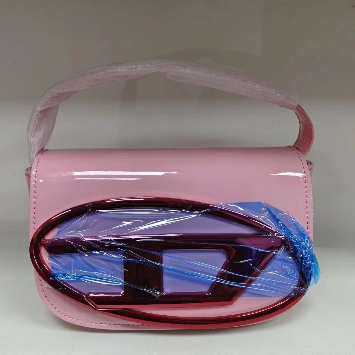 556688 Diesl $52 gallery
