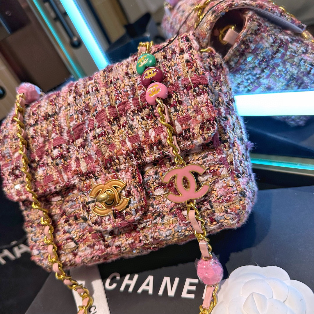 68$CHANEL   code:6399 gallery