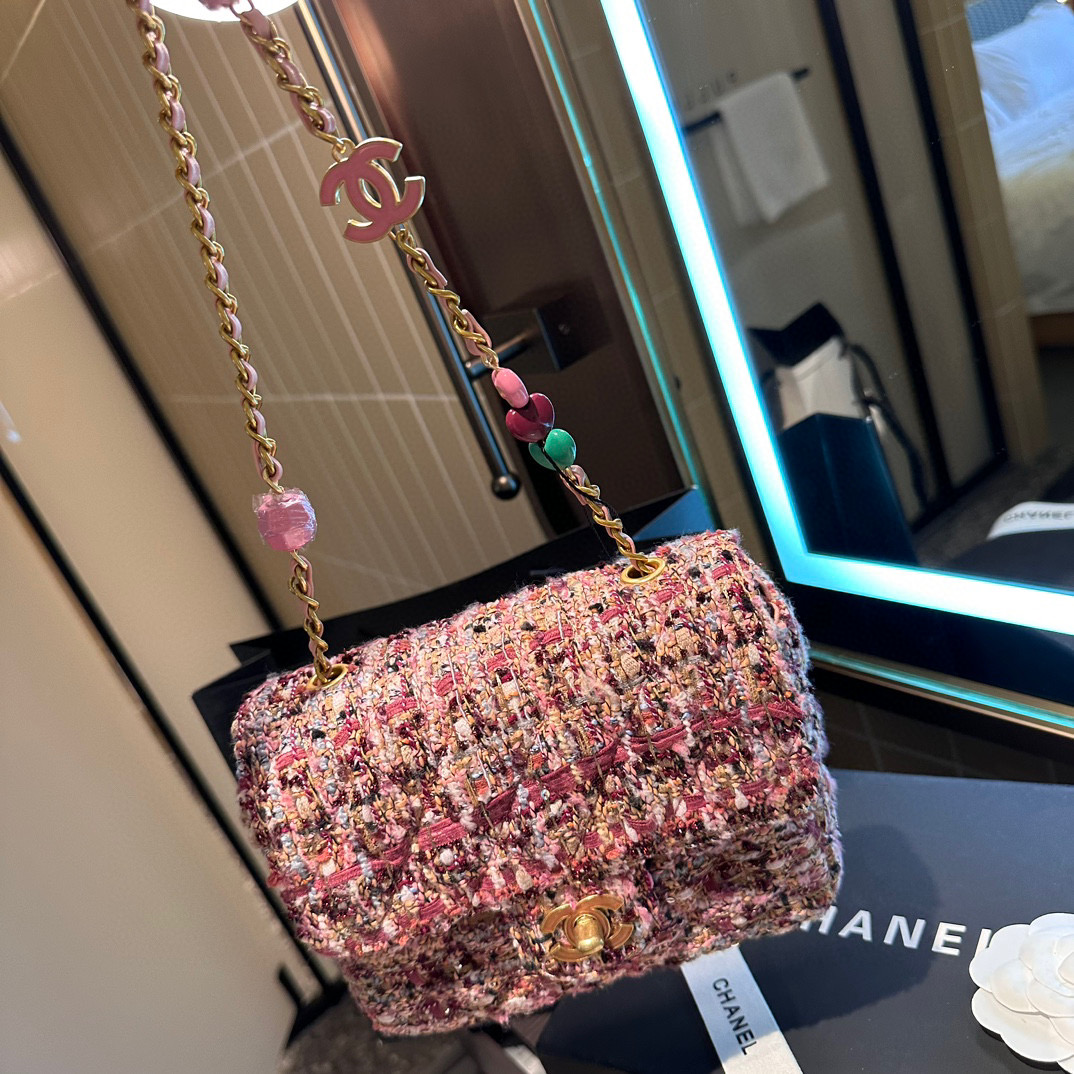 68$CHANEL   code:6399 gallery
