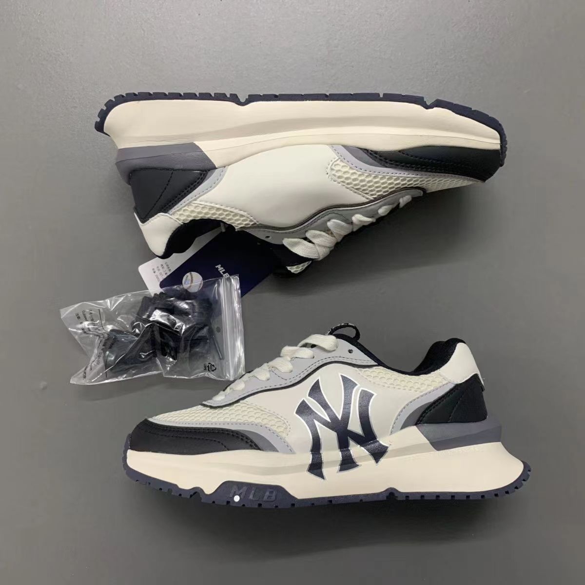 6818MLB $45 gallery