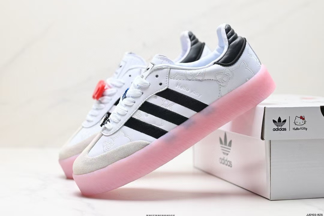 88888 $65Clover Hello Kitty Casual Shoes gallery