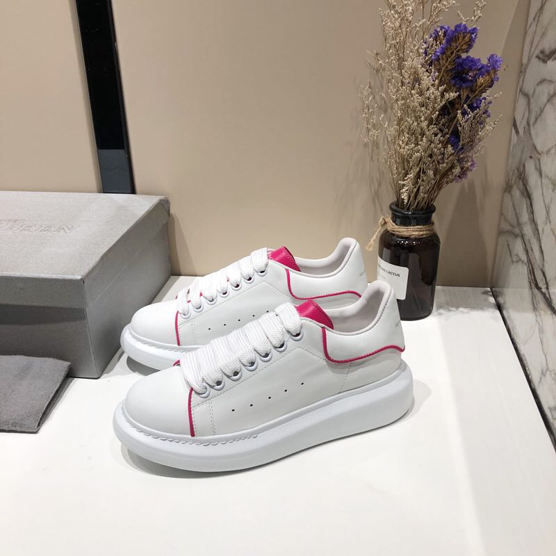 ALEXANDER MQUEEN $80 Code:4812 gallery