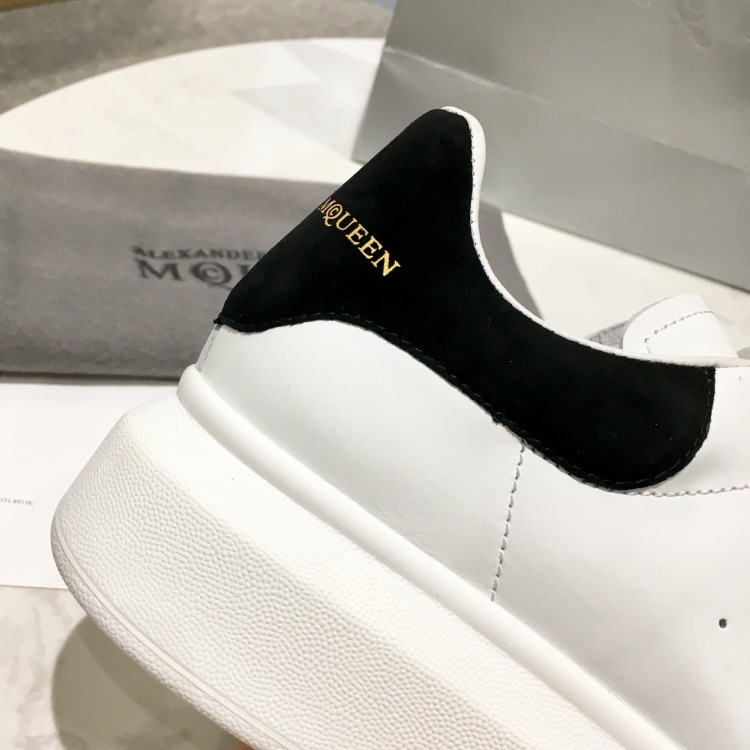 ALEXANDER MQUEEN $80 Code:4818 gallery