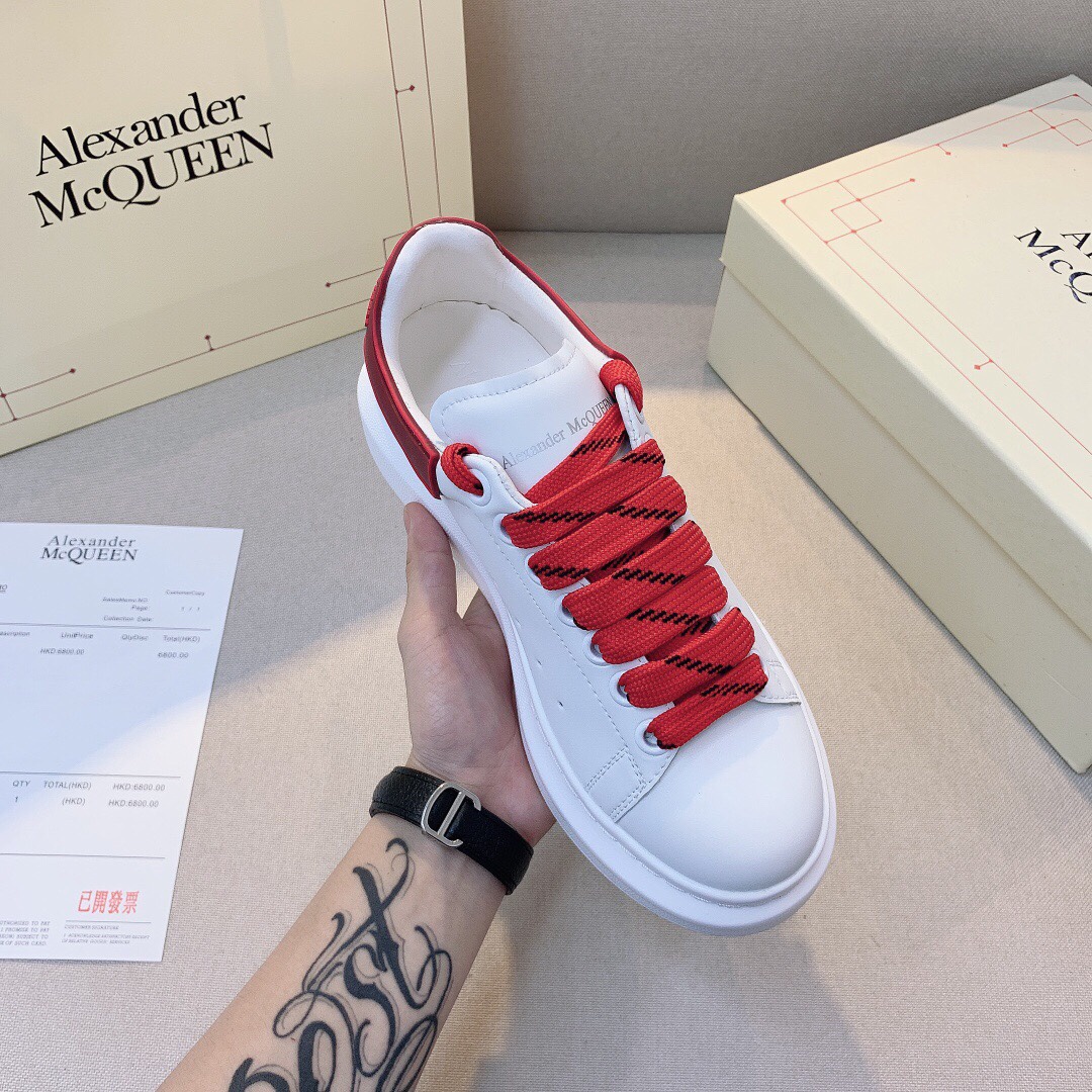 Alexander McQueen  $80 Code:9965 gallery