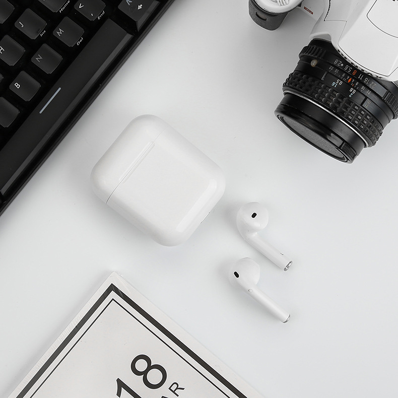 Apple AirPods $33 Number: 398 gallery