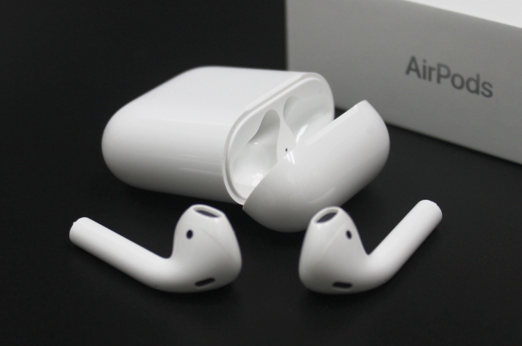 Apple AirPods $85 Number: 399 gallery