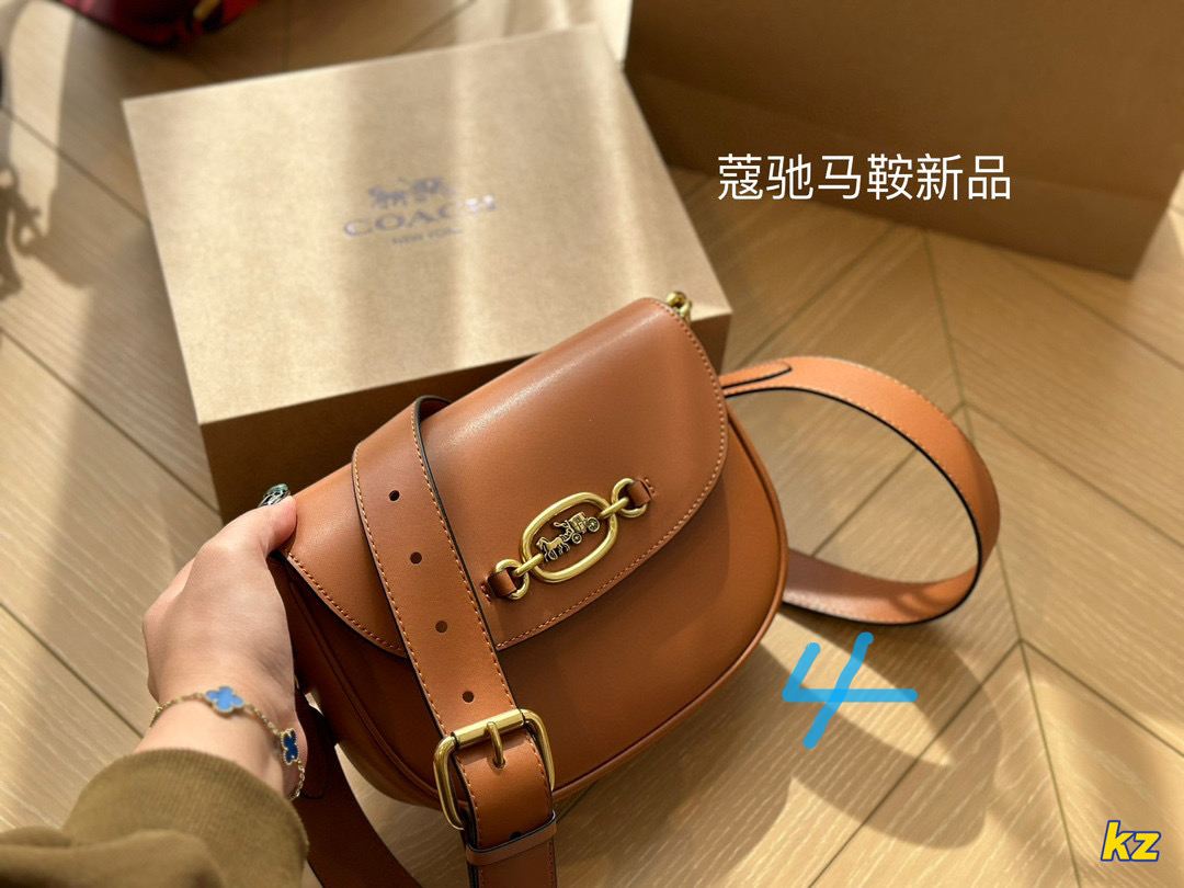 Autumn and winter coach new saddle bag69$  code:3411 gallery