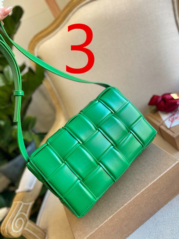 BOTTEGA VENETA $76 CODE：13179 gallery
