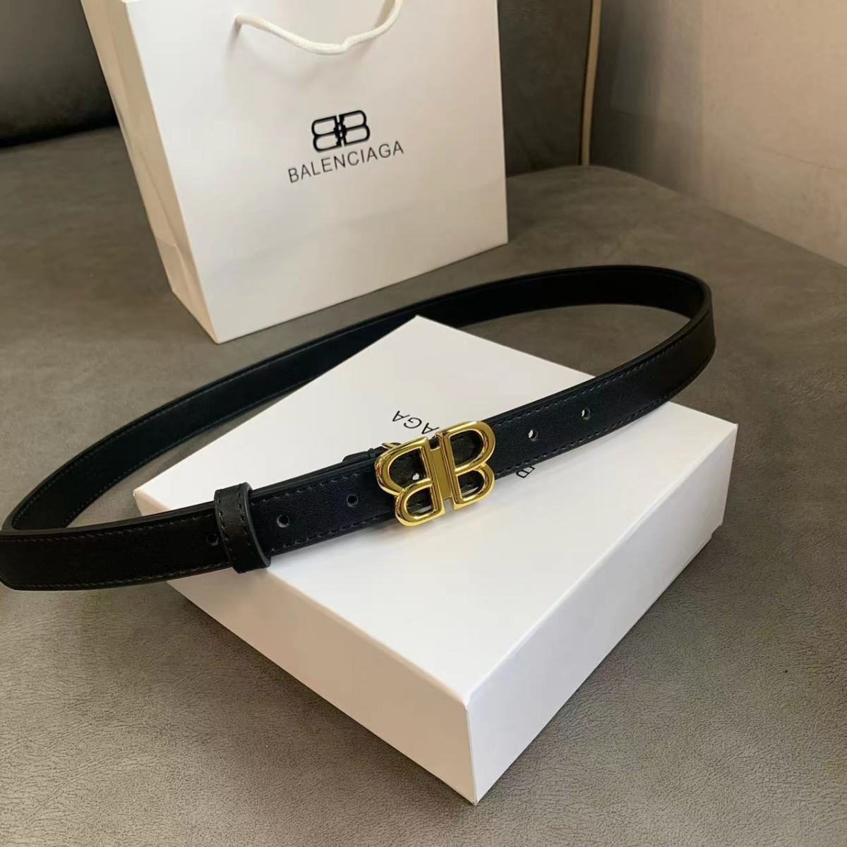 Balenciaga $21 code：14124 gallery