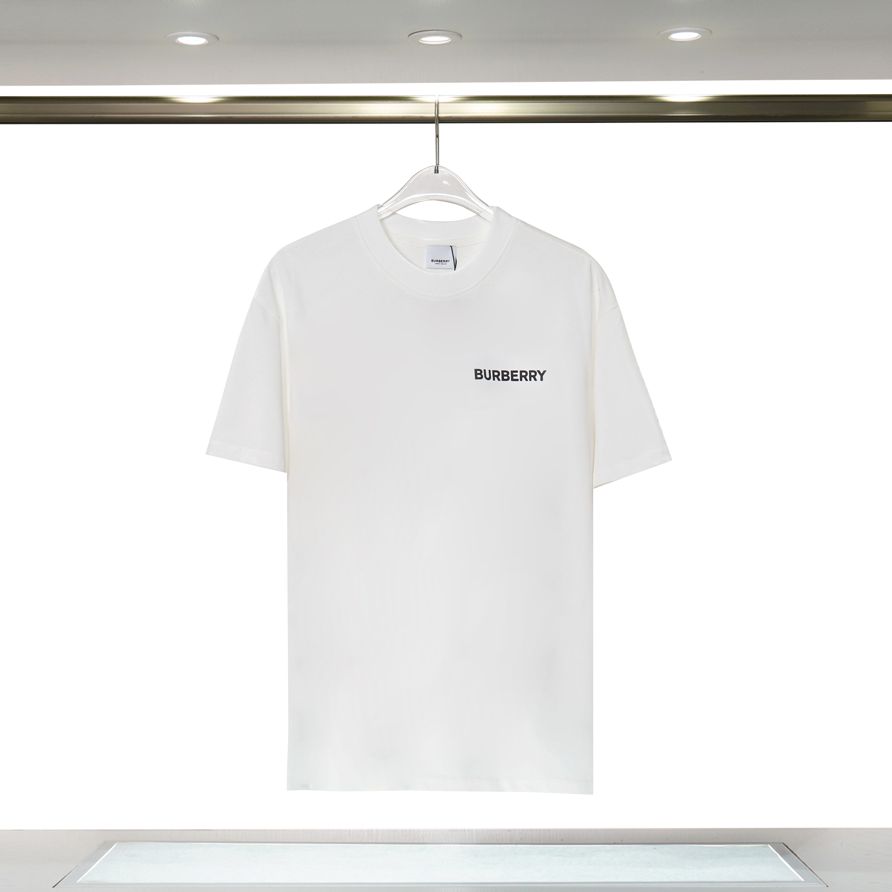 Burberry $30 CODE：14288 gallery