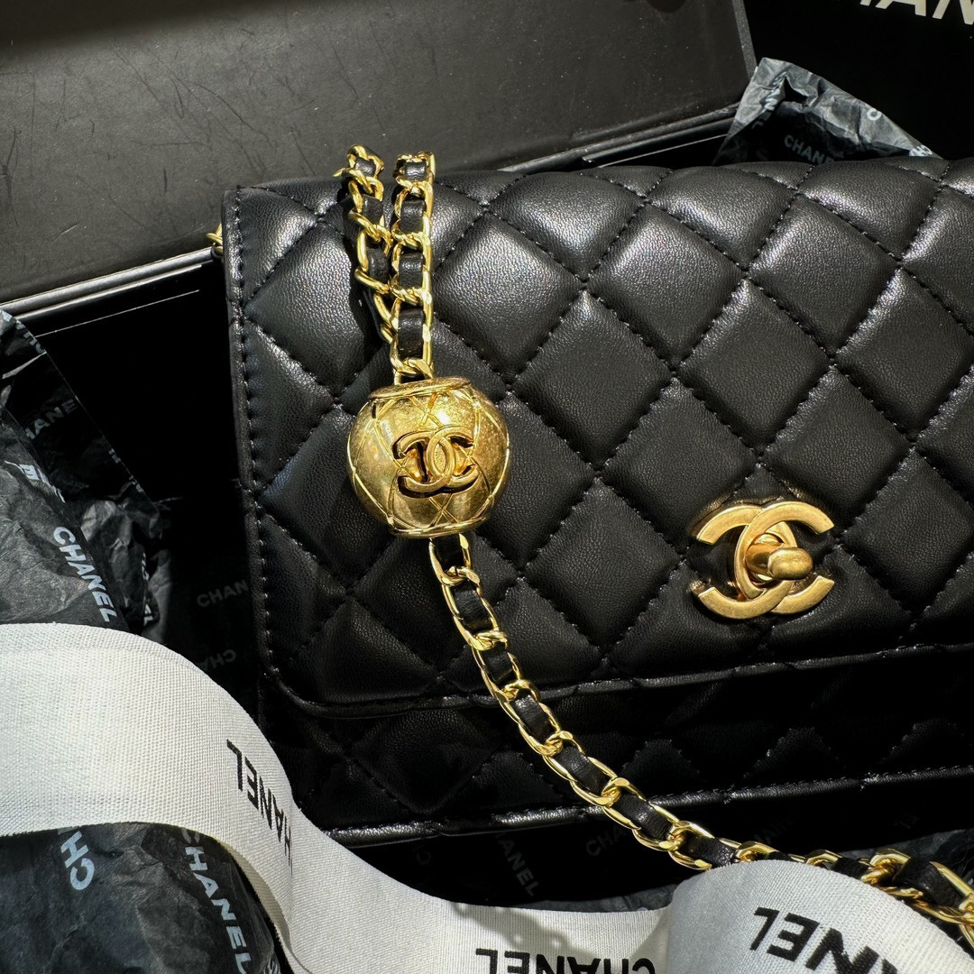 CHANEL65$  code:11454 gallery