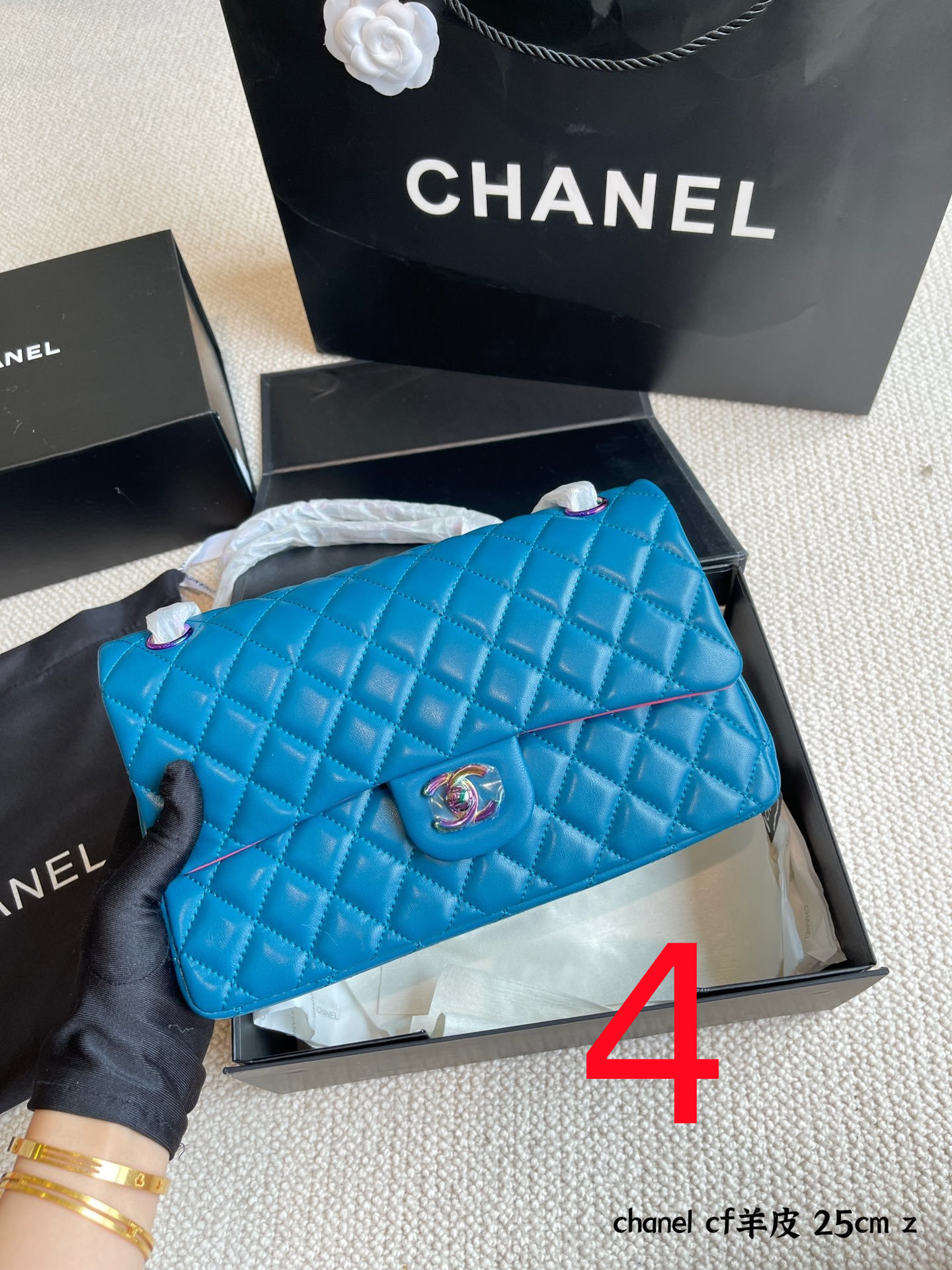 Chanel $102 code：13789 gallery