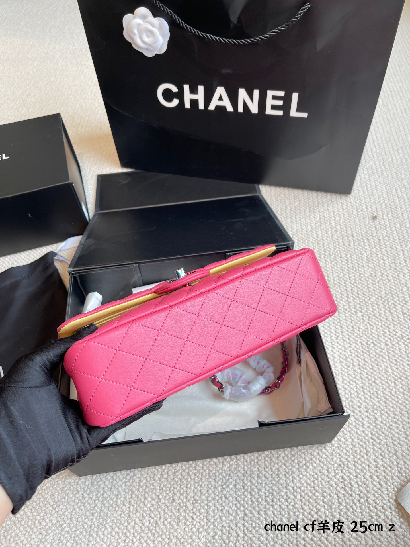 Chanel $102 code：13789 gallery